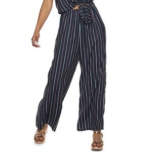 Junior’s Blue/Red Pinstripe Wide Leg Pants | Size: M